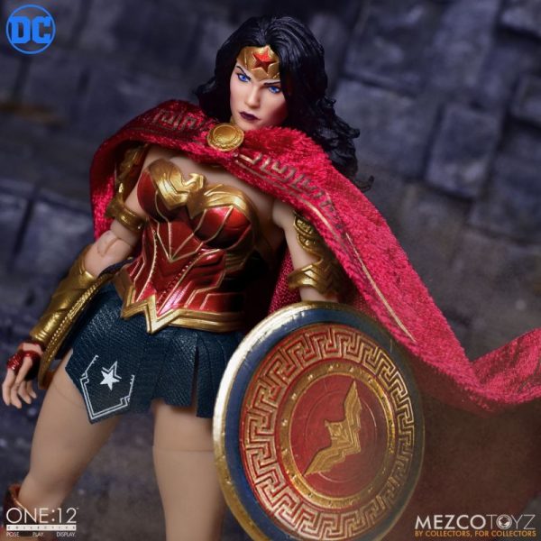 Mezco Toyz One Collective Series Wonder Woman Rio X Teir