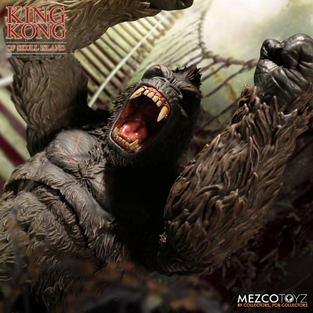 Mezco Toyz Action Figure King Kong of Skull Island