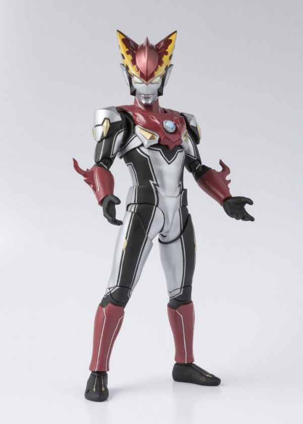 shf ultraman rosso flame