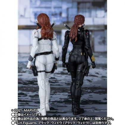 ホットトイズ 1/6 ブラック・ウィドウ スノースーツ版 Black Widow+